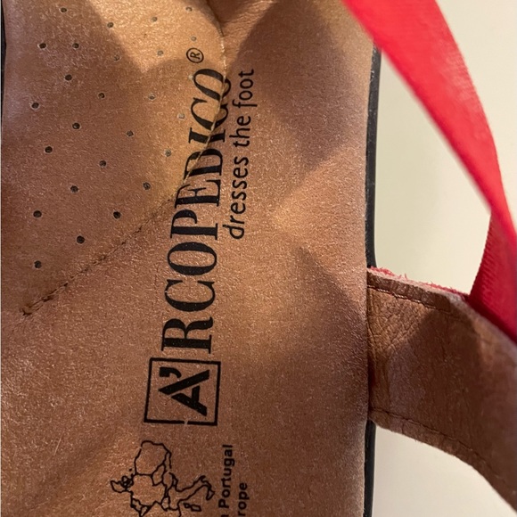 Red A’rcopedico Made in Portugal Sandals - Picture 5 of 5